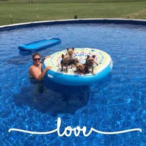 Meet your Posher, Brandy